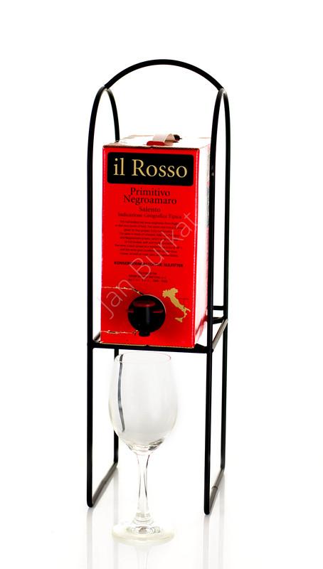 Stojak na wino w kartonie 3486