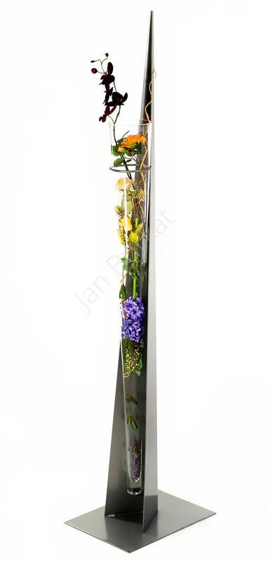Metalowy stojak na kwiaty 4485