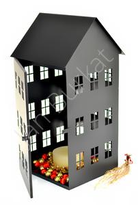 Dekoracyjny domek z metalu latarnia 6952