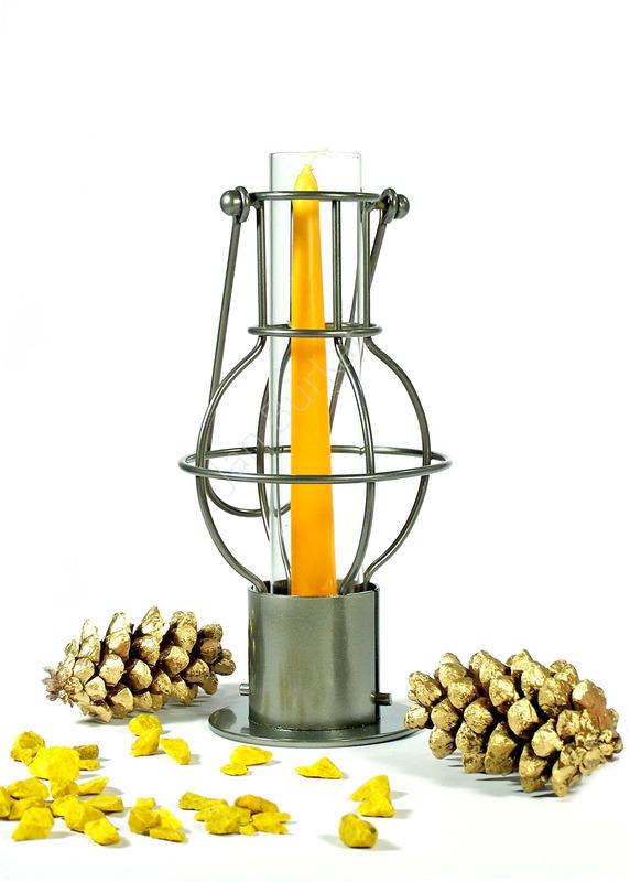 Wisząca latarnia z metalu 1508